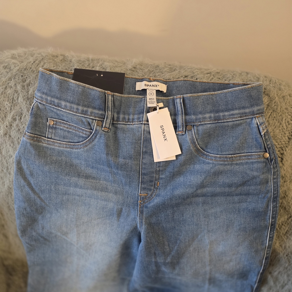 SPANX Wide Leg Cropped Jeans in Light Blue Wash